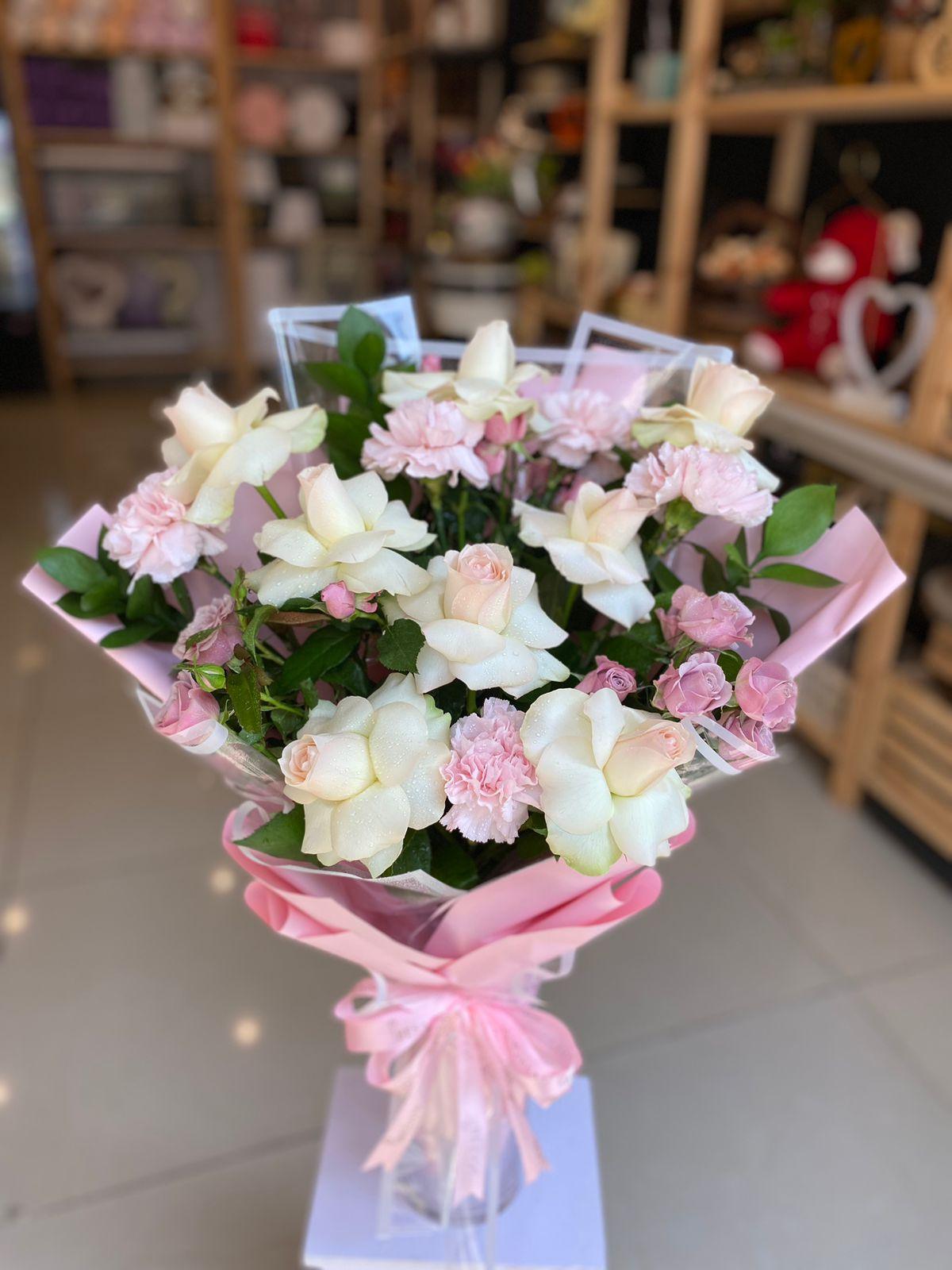 Light Pink Bouquet - Besan Flowers