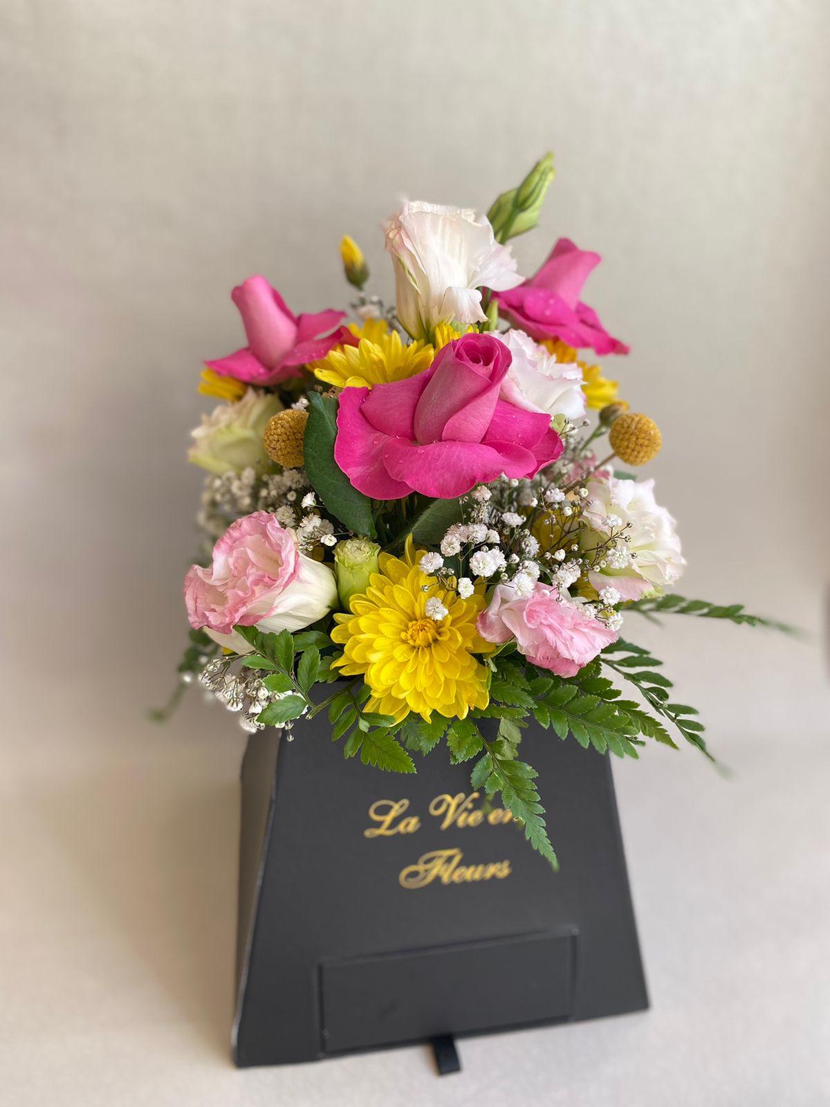 Gift Box Arrangement - Besan Flowers