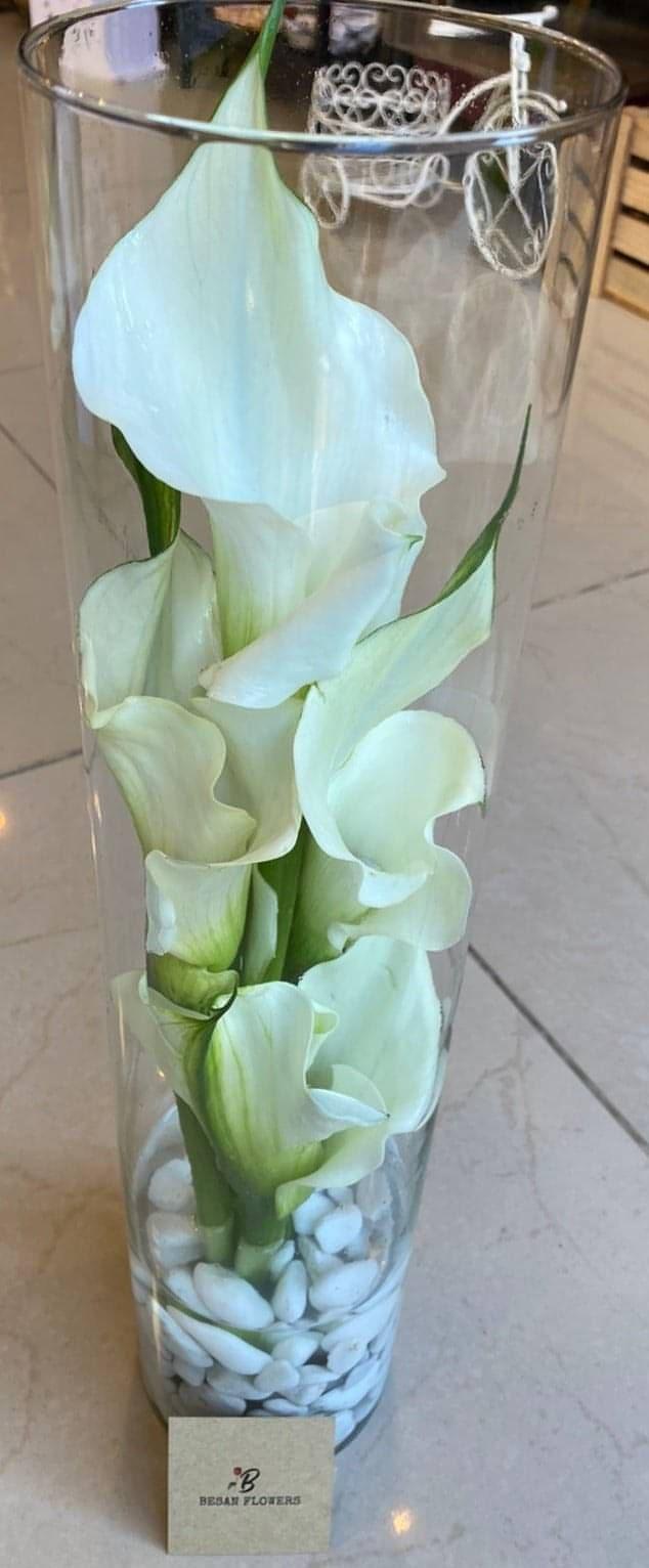 Besan Flowers Calla Vase