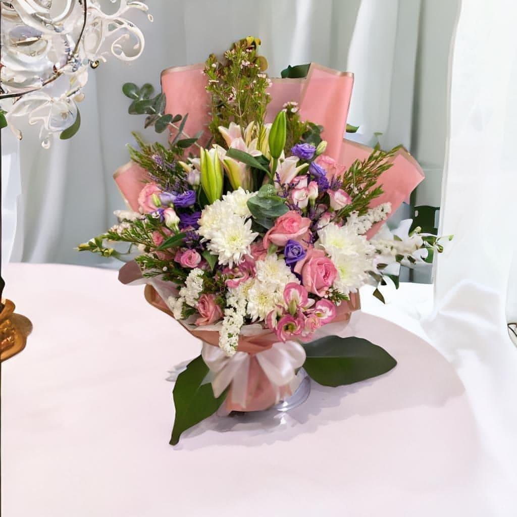 Besan Flowers Confetti Bouquet