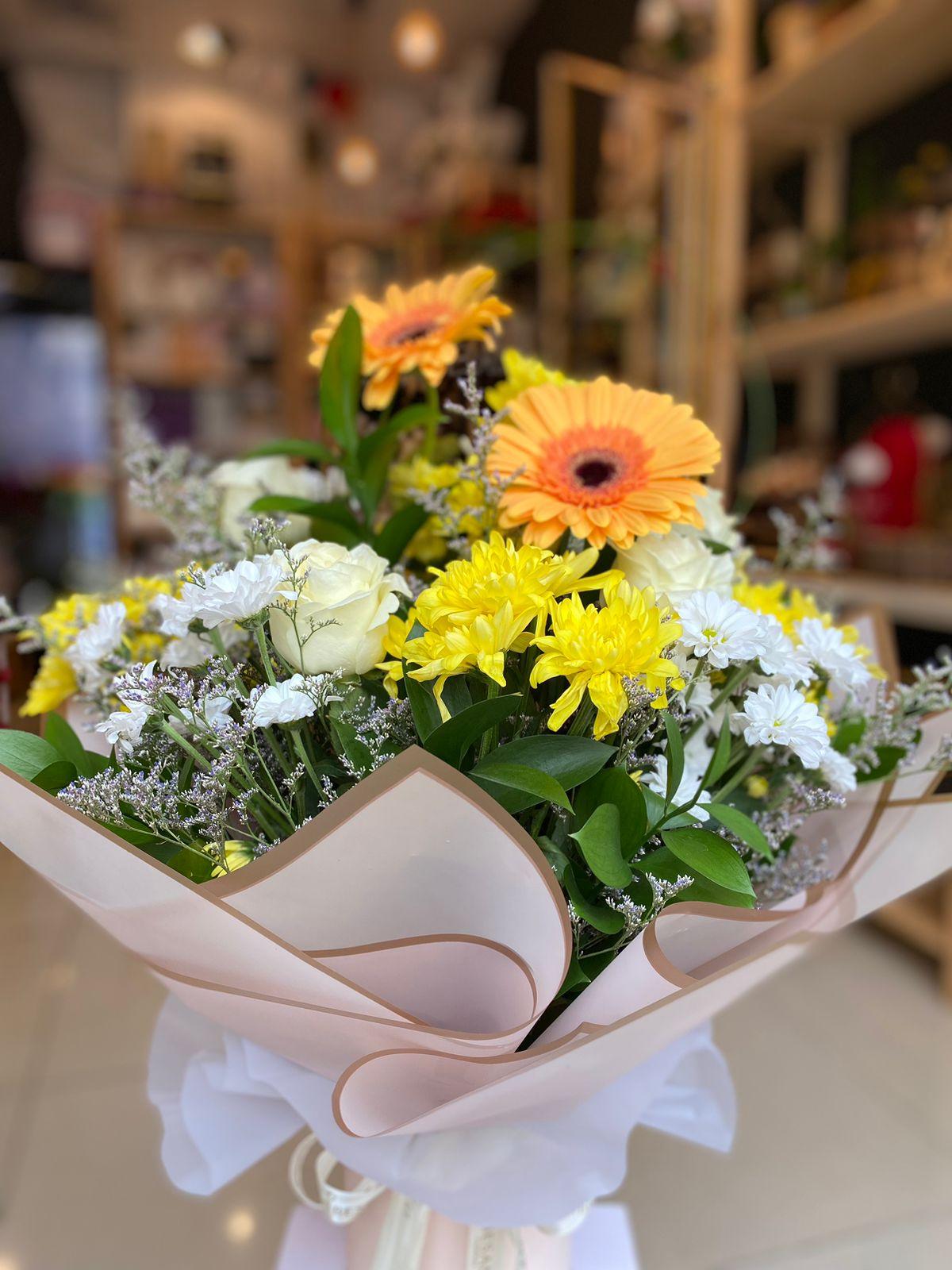 Dual Gerbera Boquet.