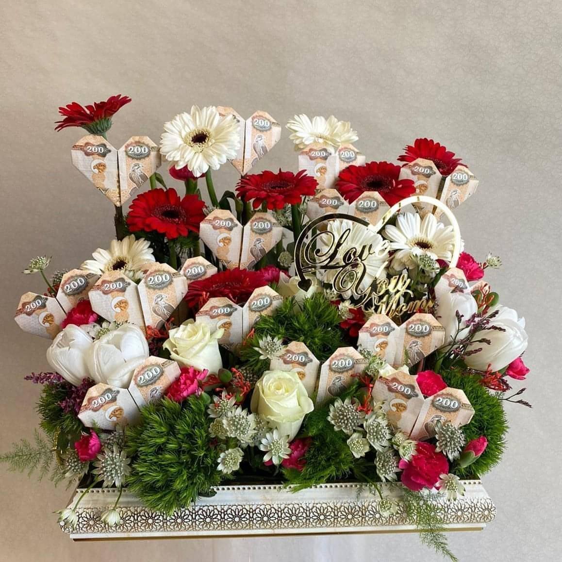 Besan Flowers Gerbera Tray Customized Fortune Tray