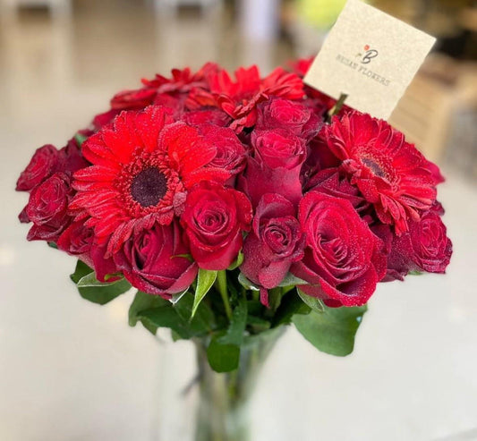 Red Gerbera, Super Red Vase - Besan Flowers