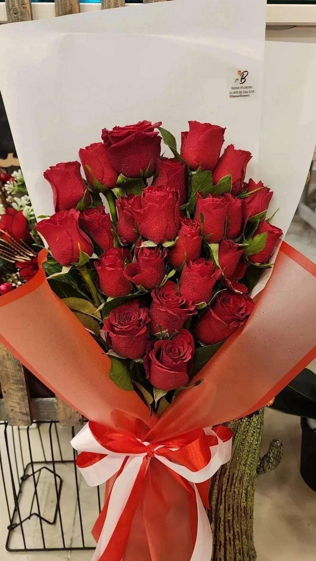 Red Roses Bouquet - Besan Flowers