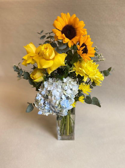 Sunrise Vase - Besan Flowers